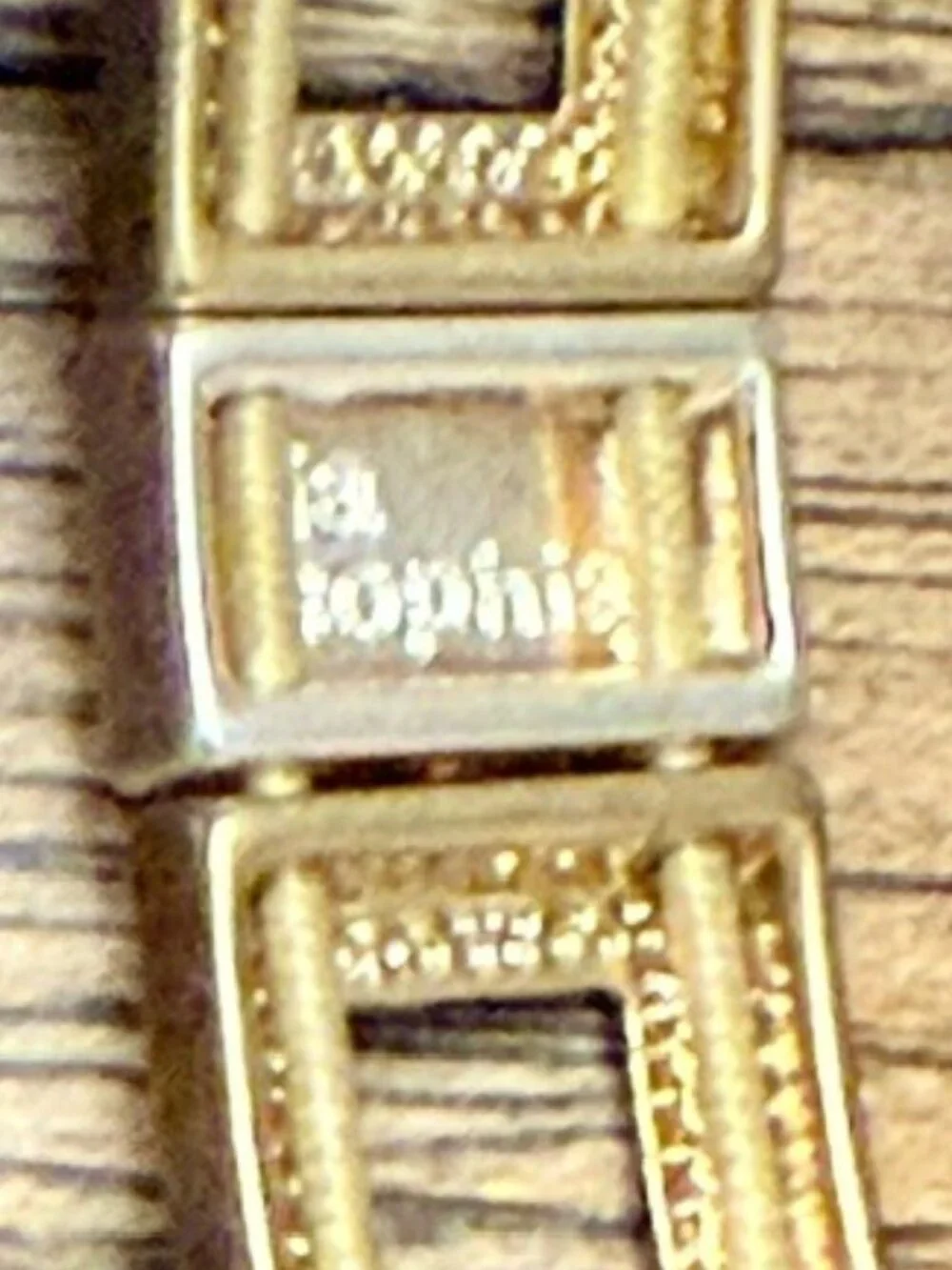 Lia Sophia lia sophia